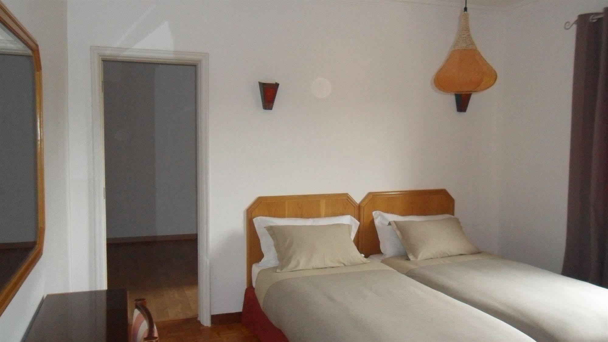 Guincho Wind Factory Guest House Кашкайш Екстериор снимка
